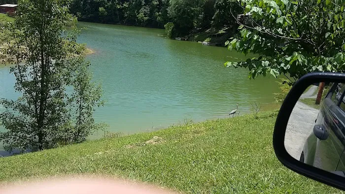 Lake Cove Resort & Realty Picture 7