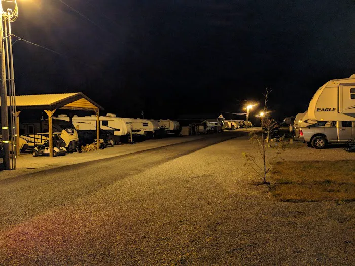 Bunch Hollow Campground & Resort Picture 7