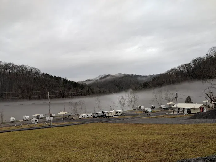 Bunch Hollow Campground & Resort Picture 6