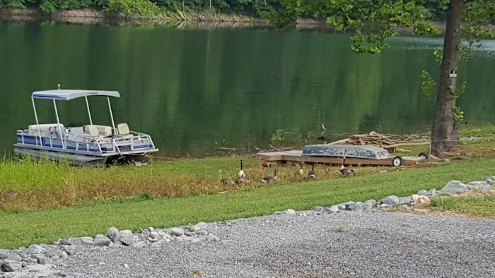 Bunch Hollow Campground & Resort Picture 3