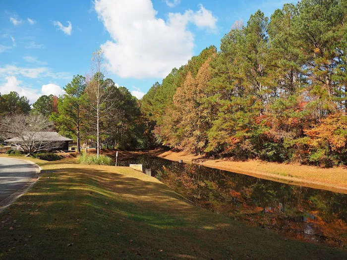 Logan's Crossing Manufactured Home Community Picture 3