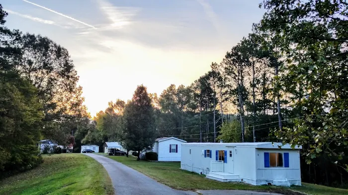 Mountain View Mobile Home & RV Park Picture 4