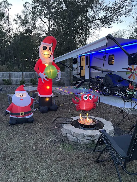 Sea Breeze RV Park Picture 10