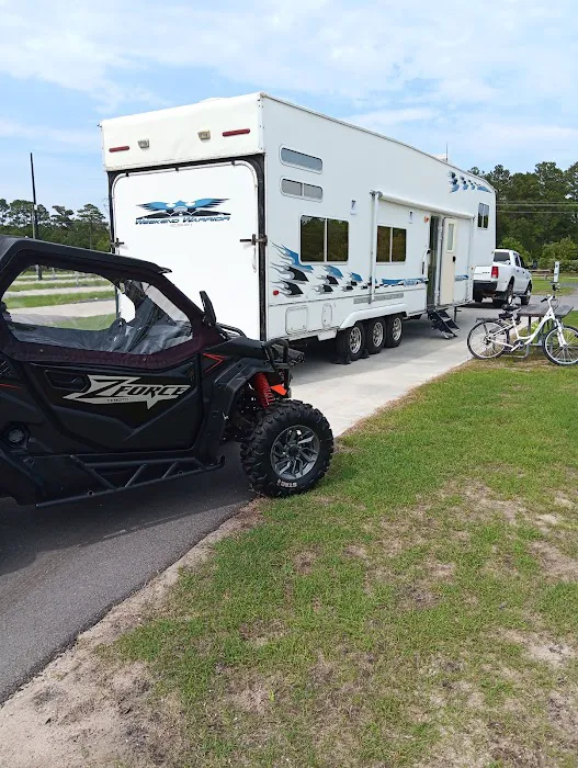 Sea Breeze RV Park Picture 5
