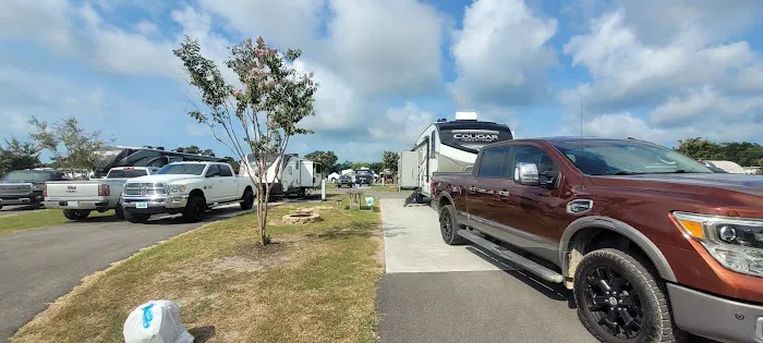 Sea Breeze RV Park Picture 4