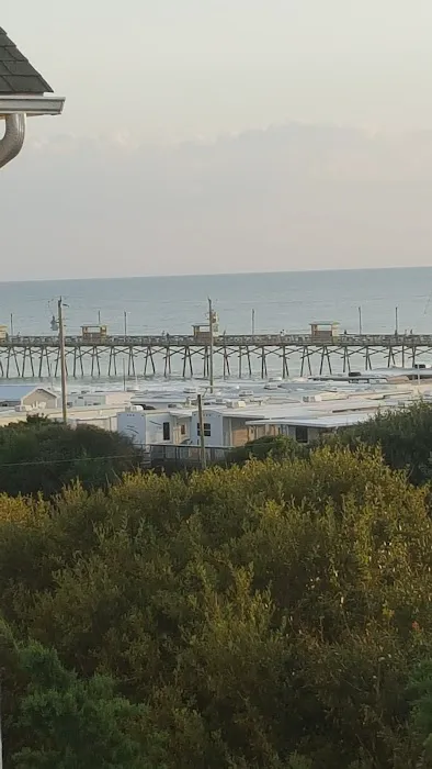Beachfront RV Park Picture 10