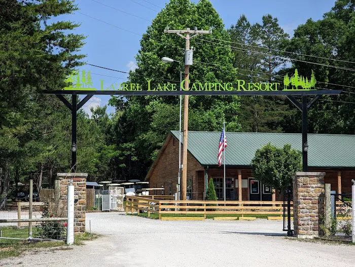 Laurel Lake Camping Resort Picture 8