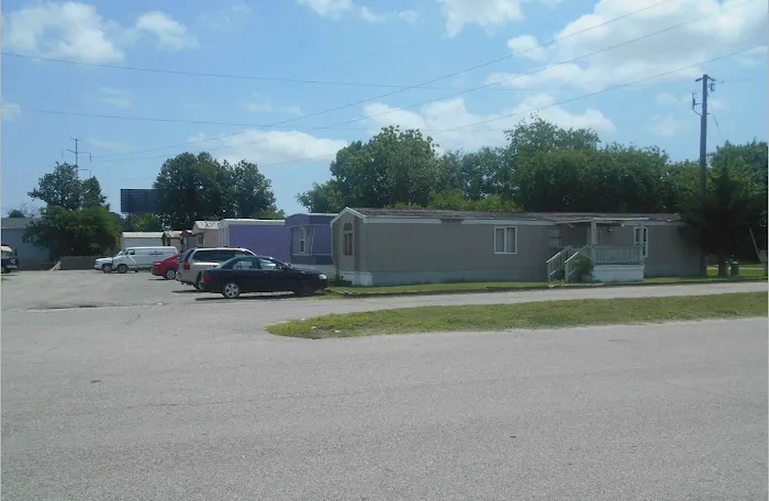 Aberdeen Mobile Home Park Picture 3