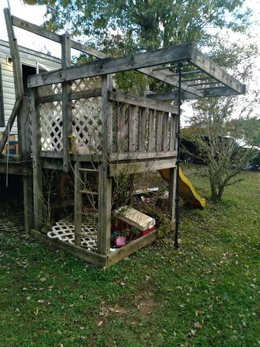 Chesapeake Village Community Mobile Homes Picture 4