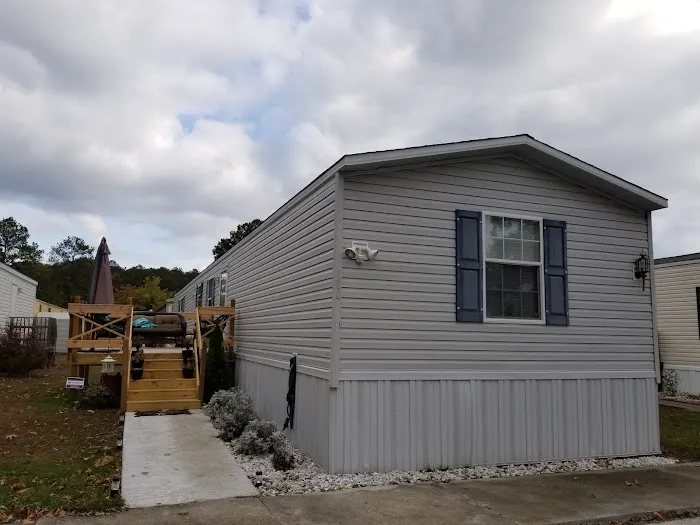 Denbigh Mobile Home Park Picture 1