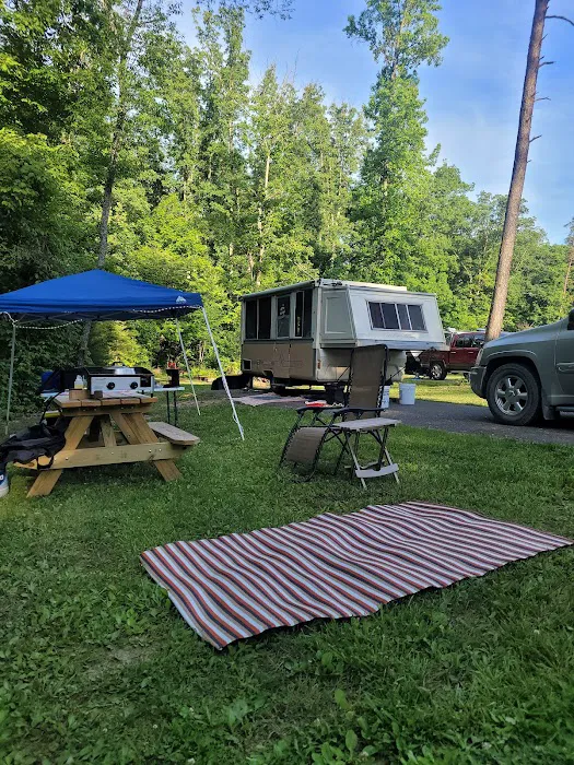 Deam Lake Family Campground Picture 10