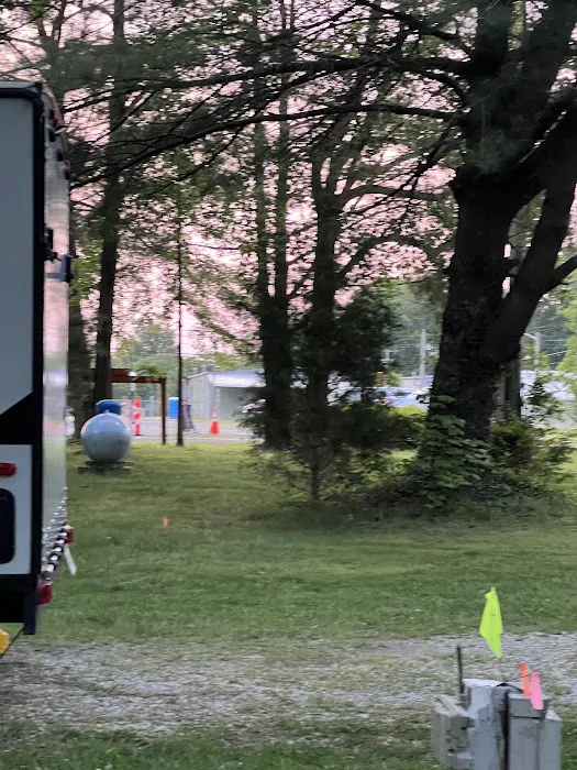 Ashmoor Campground Picture 5