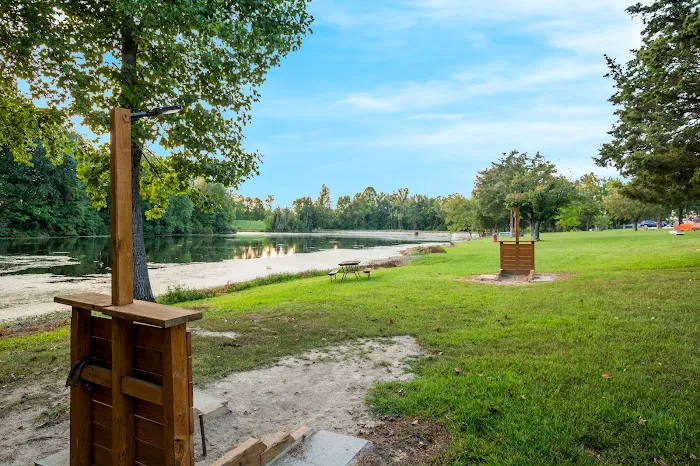 Scottsburg / Raintree Lake KOA Holiday Picture 6