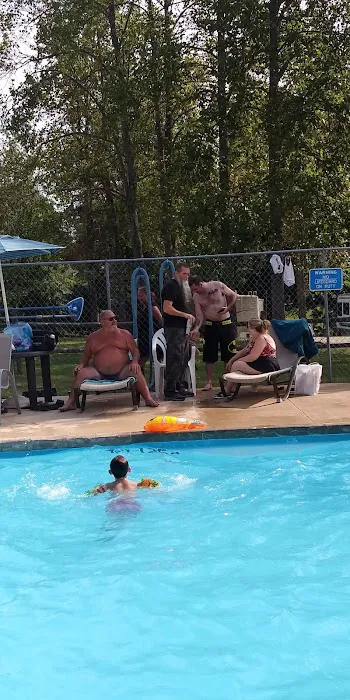 Elizabethtown Crossroads RV Park & Campgrounds - Getaway Retreats Picture 2