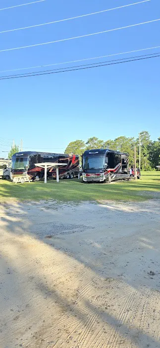 Aiken RV Park Picture 10