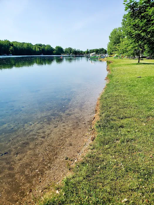 Leisure Lake Family Campground Picture 4