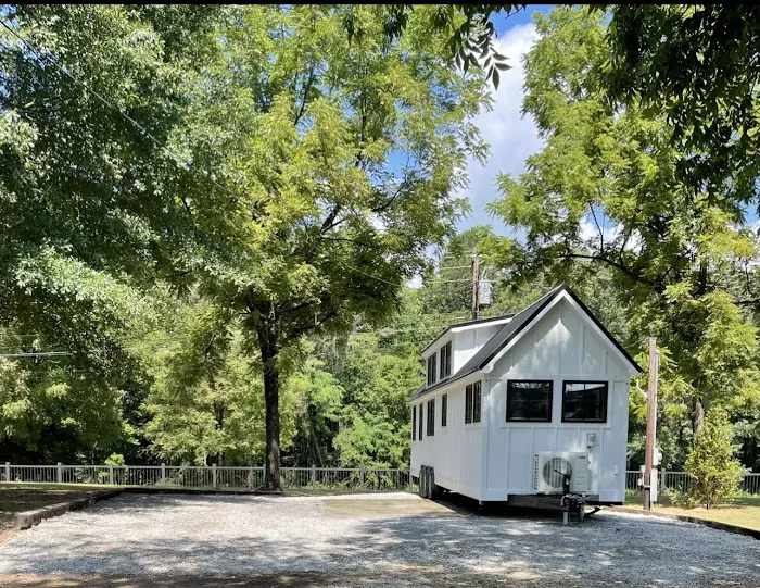 Water's Edge Living RV Park & Tiny Home Village Picture 1