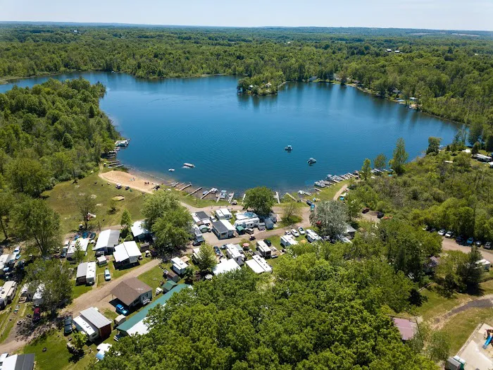 Schnable Lake Family Campground Picture 3