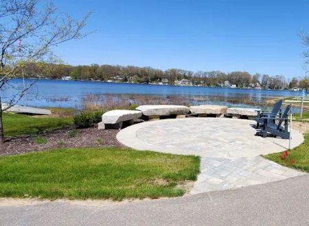 The Shores at Selkirk Lake