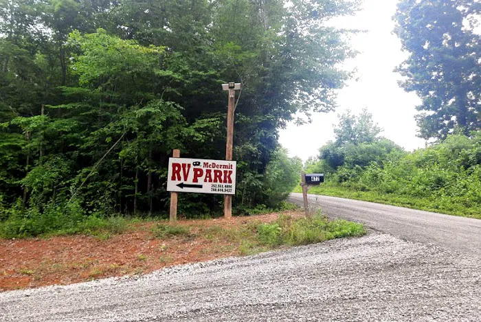 McDermit RV Park Picture 4