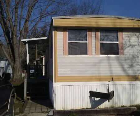 Town N Country Trailer Court