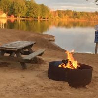 DUMONT LAKE FAMILY CAMPGROUND ico