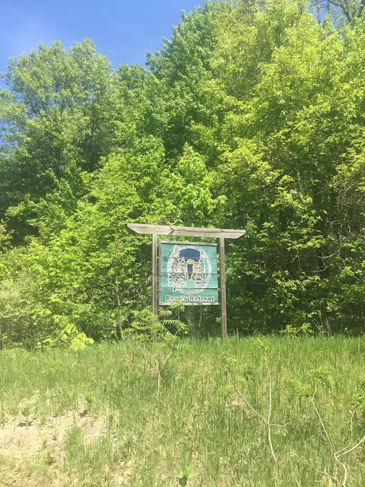 Roses Retreats Cabins & Campsites Picture 3