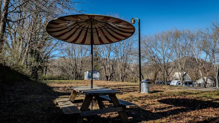 Made in the Shade RV Park Picture 10