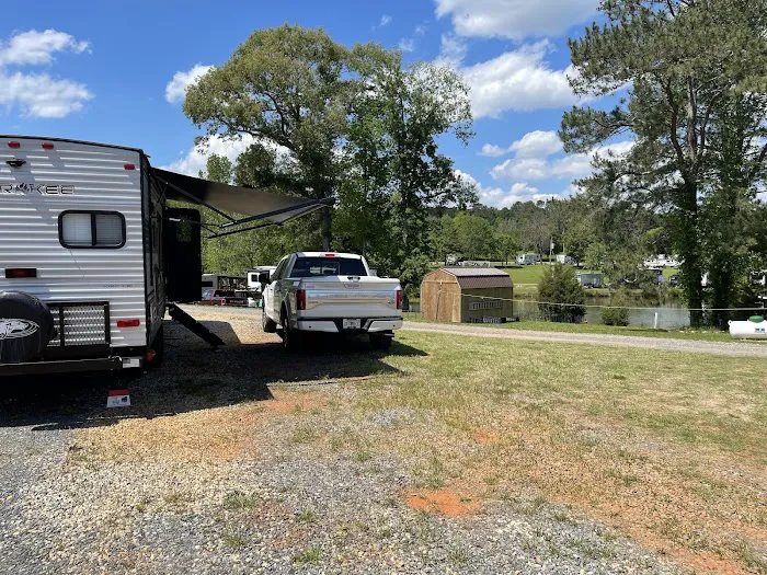 Heart of Georgia RV Park Picture 4