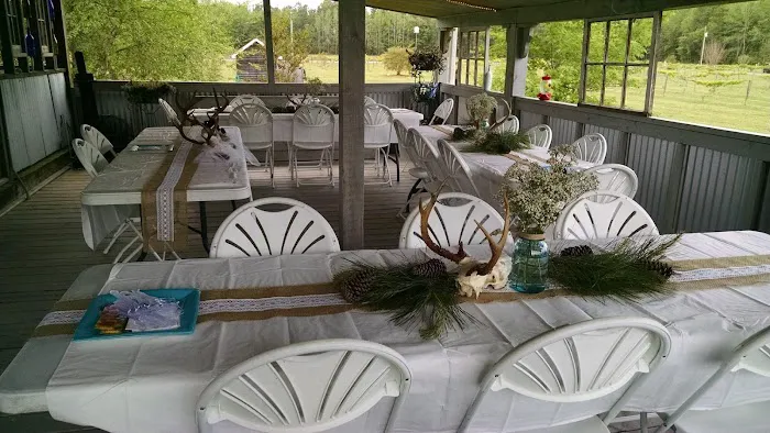 Carrollwoods RV Campground & Vineyard Picture 10