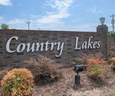 Country Lakes