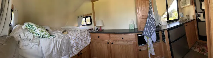 Snoozy II Campers Picture 1