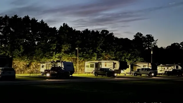 Ridge Spring RV and Tiny Home Community Picture 1