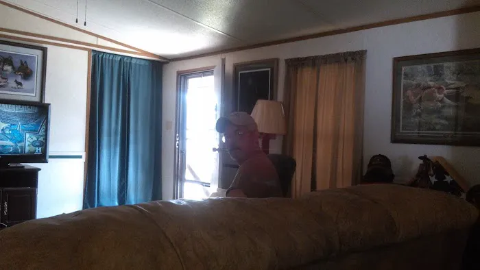 K & K Trailer Park Inc Picture 3