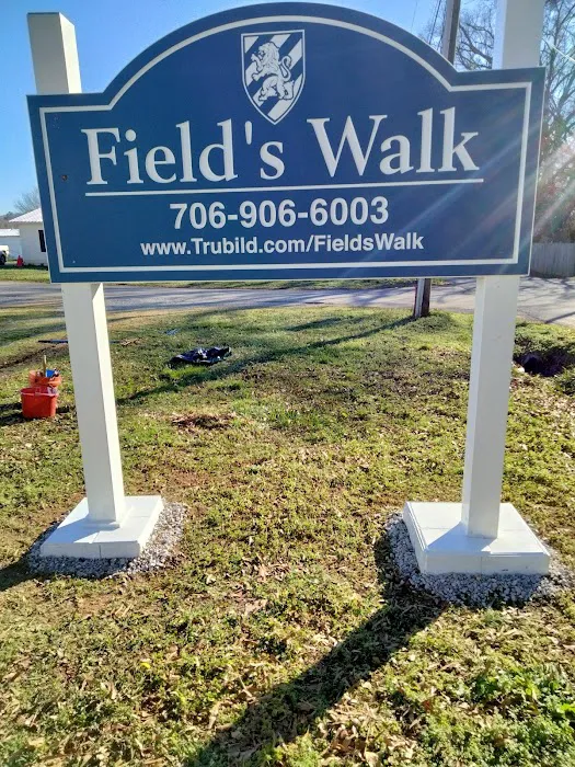 Fields Walk Mobile Home Park Picture 3