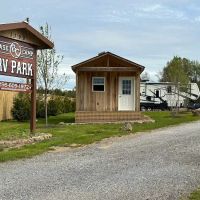 Base Camp RV Park ico