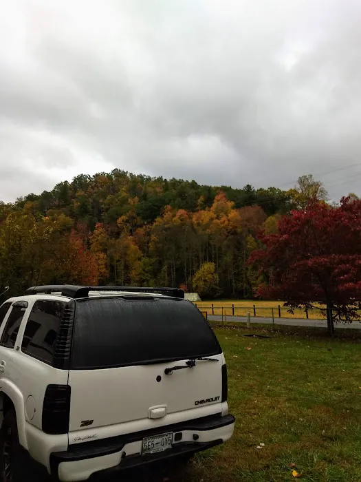 Mountain Shadows Campground Picture 10