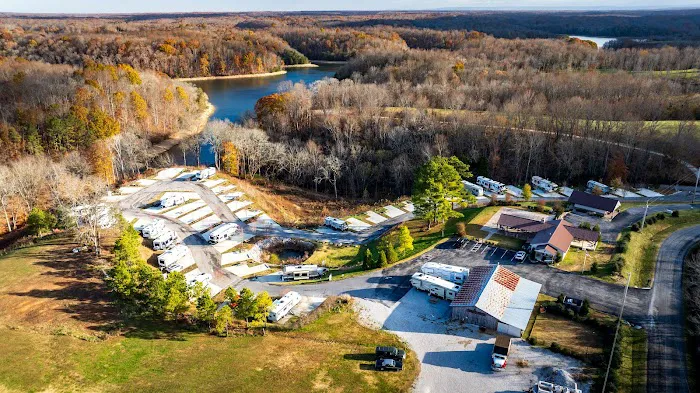 Clearwater Cove RV Resort Picture 1