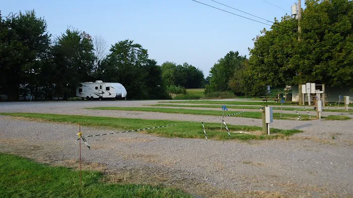 Eagles Nest RV park Picture 3