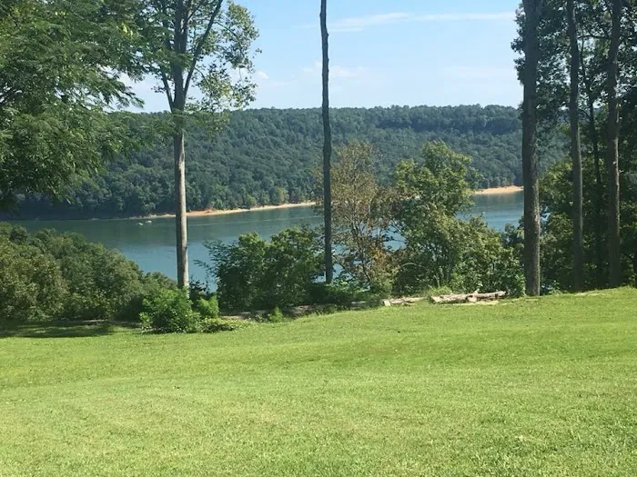 Pine Crest RV Park & Resort Picture 6