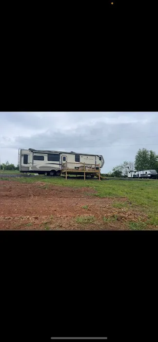 Smokey Water Campground Picture 7