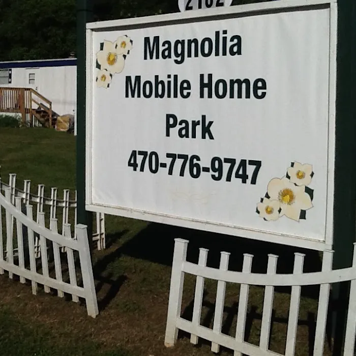 Magnolia Mobile Home Park Picture 4