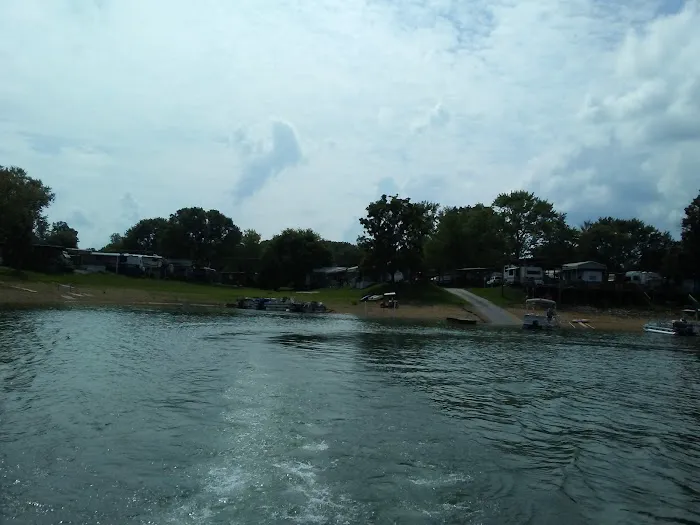 Terry Point Campground Picture 6