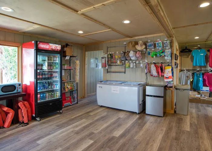 Cedar Island Ranch Picture 9
