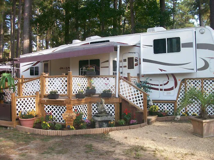 Williamson Mobile Estate & RV Park Picture 6