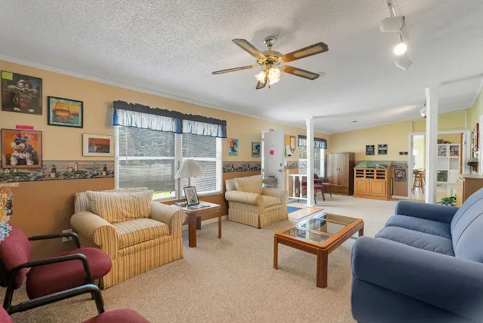 Carolina Tides, Family Friendly Manufactured Homes Community Picture 5