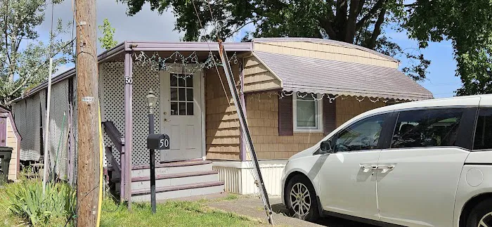 VA Norfolk Mobile Home Community Picture 6