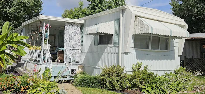VA Norfolk Mobile Home Community Picture 7