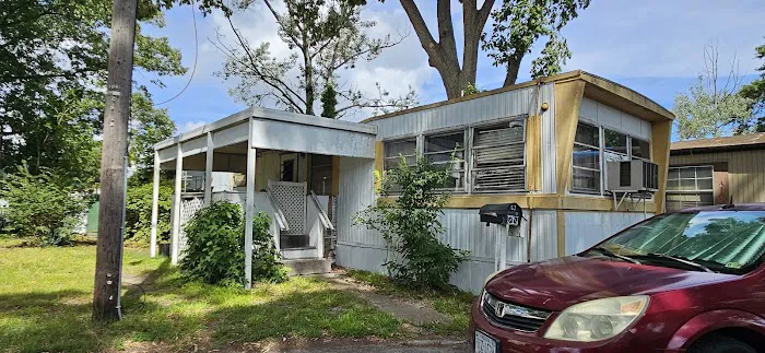 VA Norfolk Mobile Home Community Picture 10