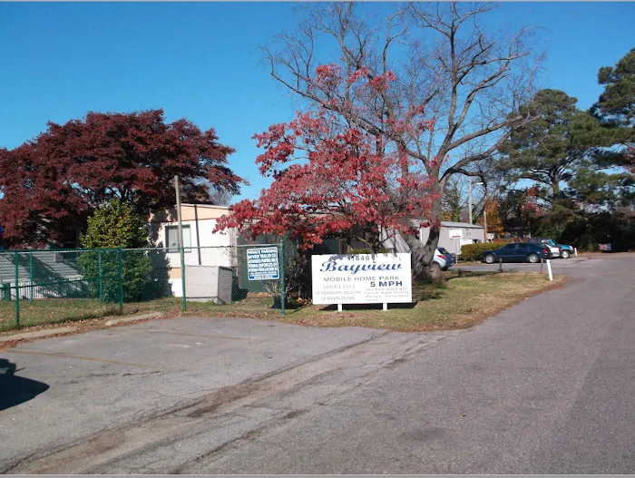 Bayview Mobile Home Park Picture 3
